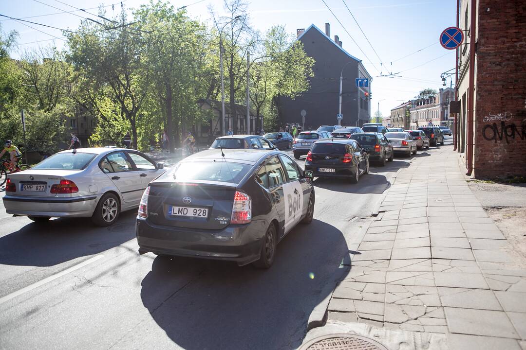 Eismo spūstys prieš Kauno pilies žiedinės sankryžos rekonstrukciją