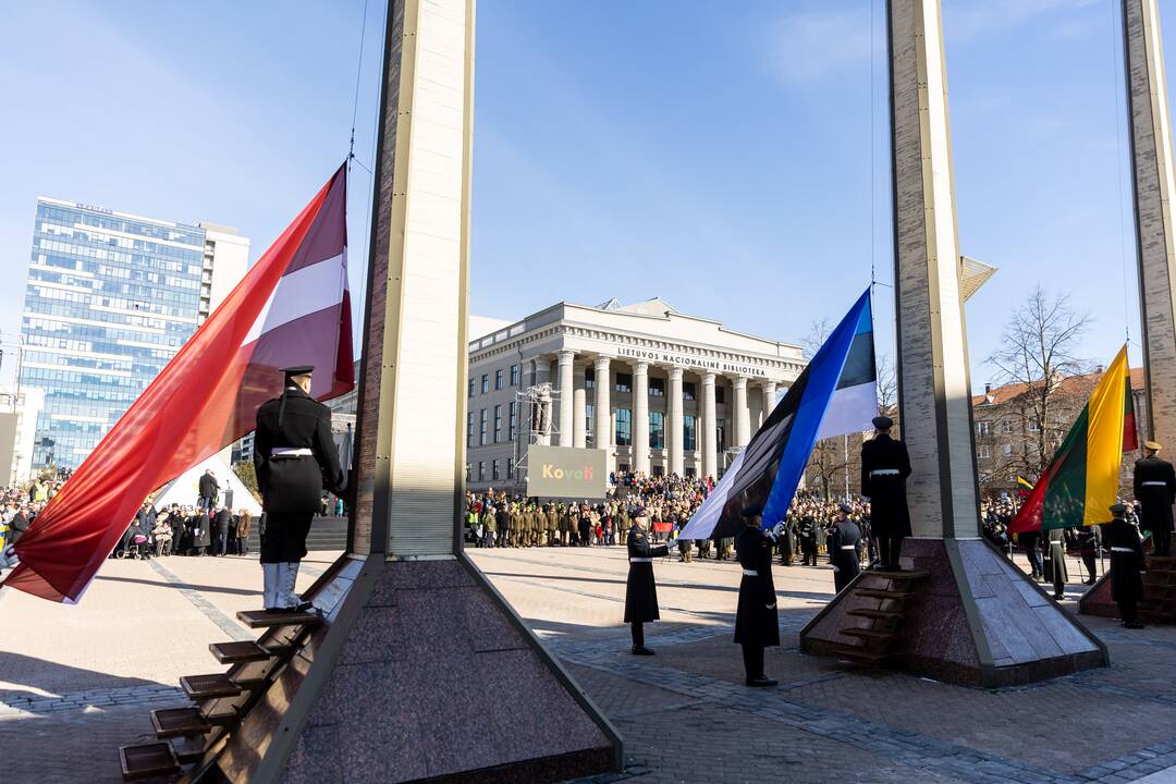 Trijų Baltijos valstybių vėliavų pakėlimo ceremonija