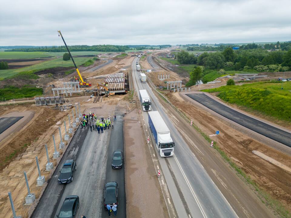 Pradedamas tiesti vienas ilgiausių automagistralės „Via Baltica“ ruožų