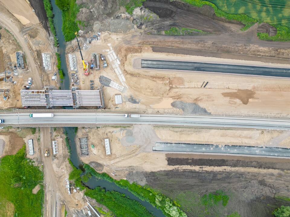 Pradedamas tiesti vienas ilgiausių automagistralės „Via Baltica“ ruožų
