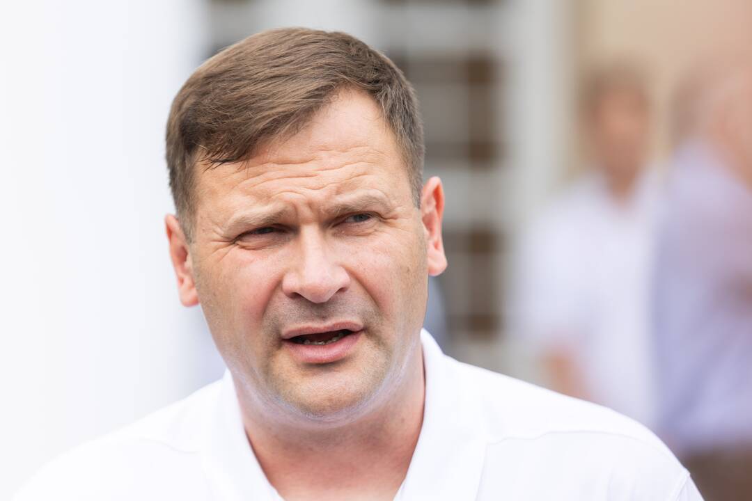 Į paralimpines žaidynes Paryžiuje išlydėti Lietuvos sportininkai