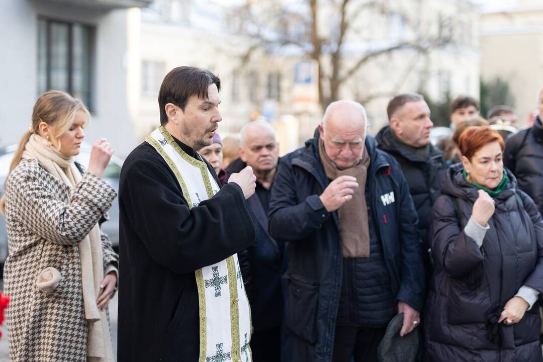 Laisvosios Rusijos forumas prie Ukrainos ambasados surengė solidarumo akciją