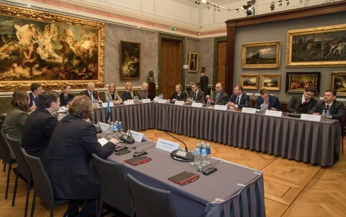 A. Krišjanis ir S. Skvernelis