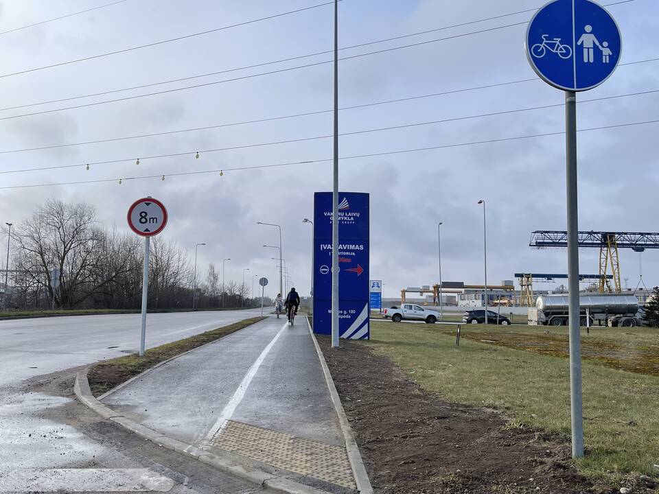 Pietinėje uostamiesčio dalyje link Kuršių marių nutiesta trūkstama dviračių tako atkarpa