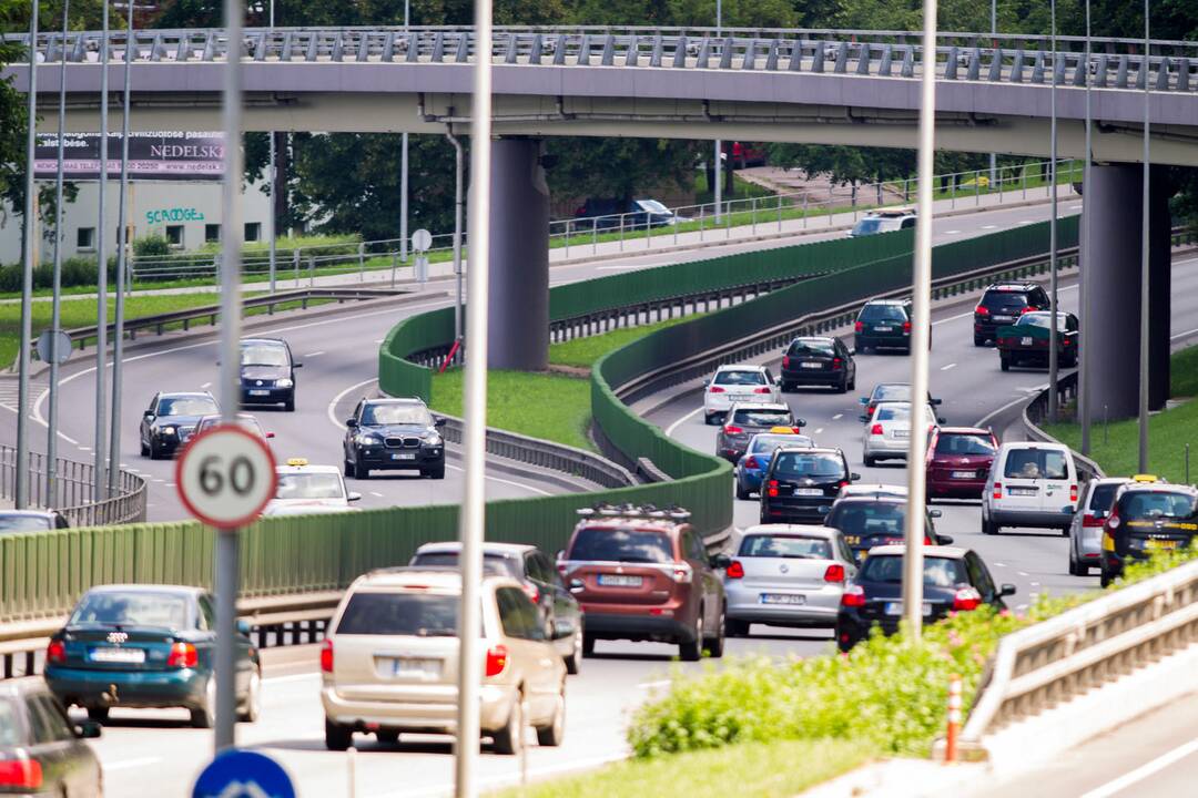 Apie naują mokestį kalba vis garsiau: dar neaišku, kam teks mokėti