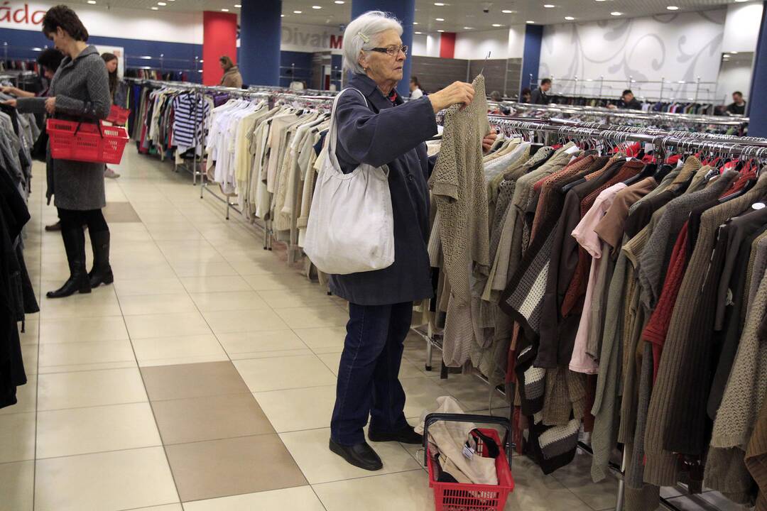 Ateityje lietuviai labiau įsitrauks į dėvėtų daiktų prekybą