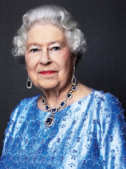 Karalienė Elizabeth II pasiekė naują rekordą: mini safyrinį jubiliejų