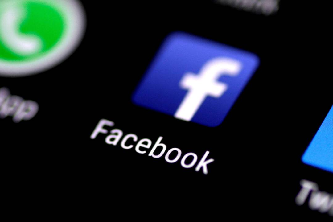 Per avariją Vengrijoje žuvo devyni rumunai: vairuotojas naudojosi "Facebook"