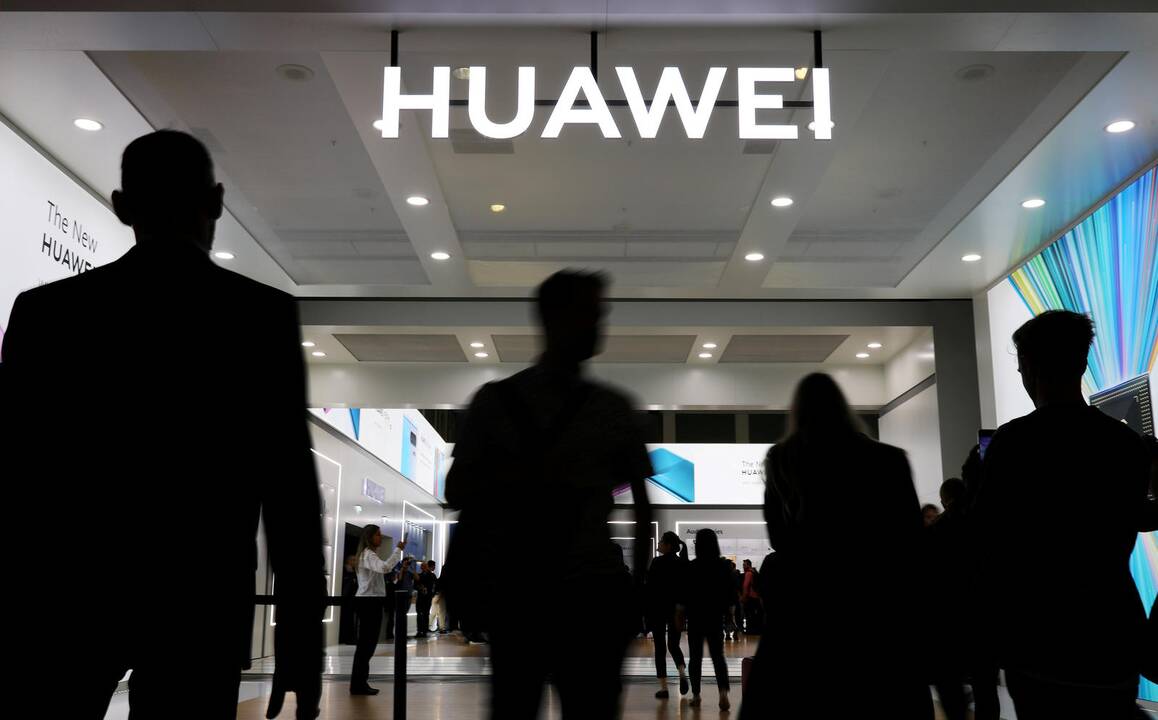 JAV – siūlymas uždrausti ryšio operatoriams naudoti „Huawei“ įrangą