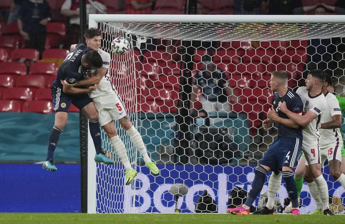 Europos futbolo čempionatas: Anglija–Škotija 0:0