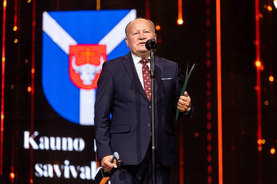 Lietuvos savivaldybių asociacijos apdovanojimai „Auksinė krivūlė“