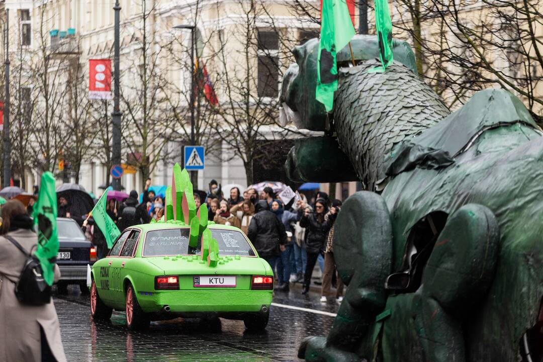 Studentų festivalio „Fiziko diena“ tradicinė eisena