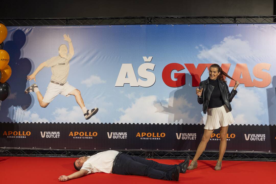 Komedijos „Aš gyvas“ premjera