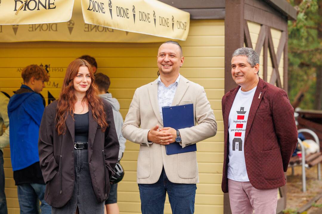 Rekonstruotas Kuršių nerijos dviračių takas