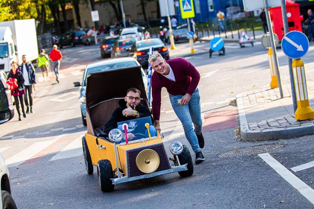 Pasiruošimas „Red Bull muilinių lenktynėms“