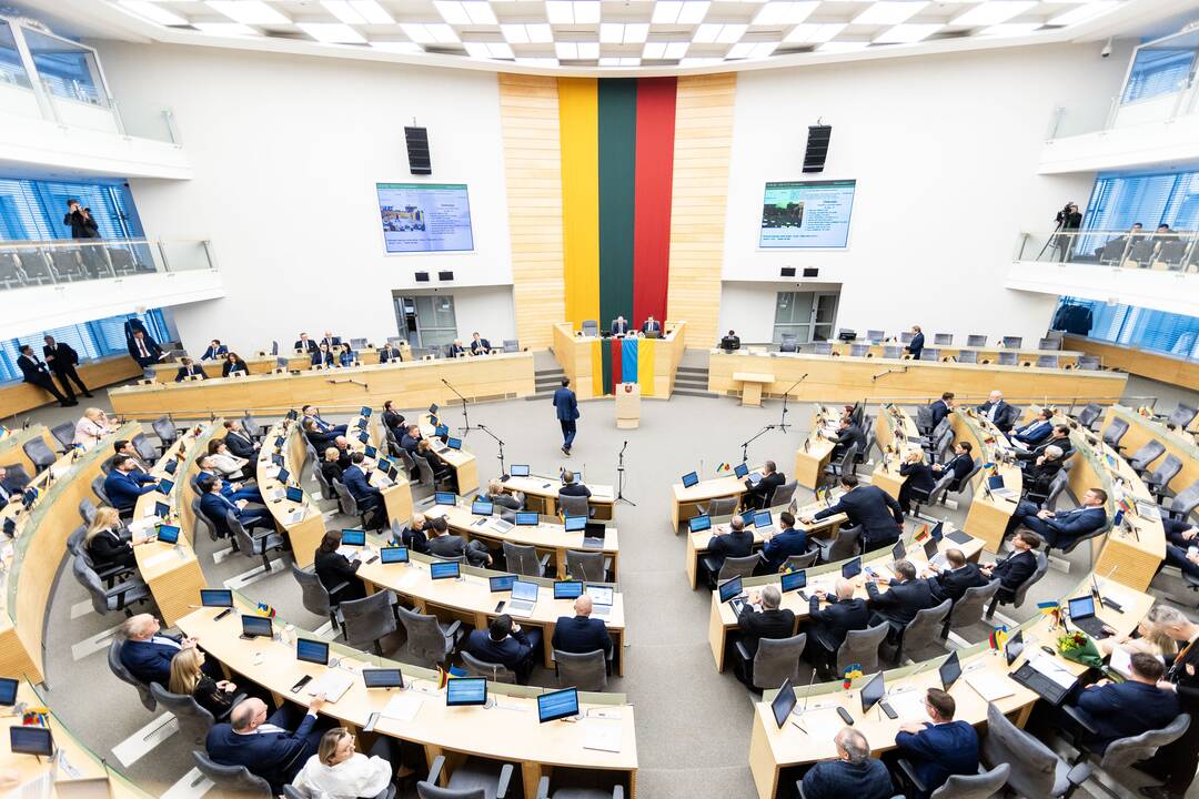 Vyriausybė pritarė siūlymams Seimo sesijai