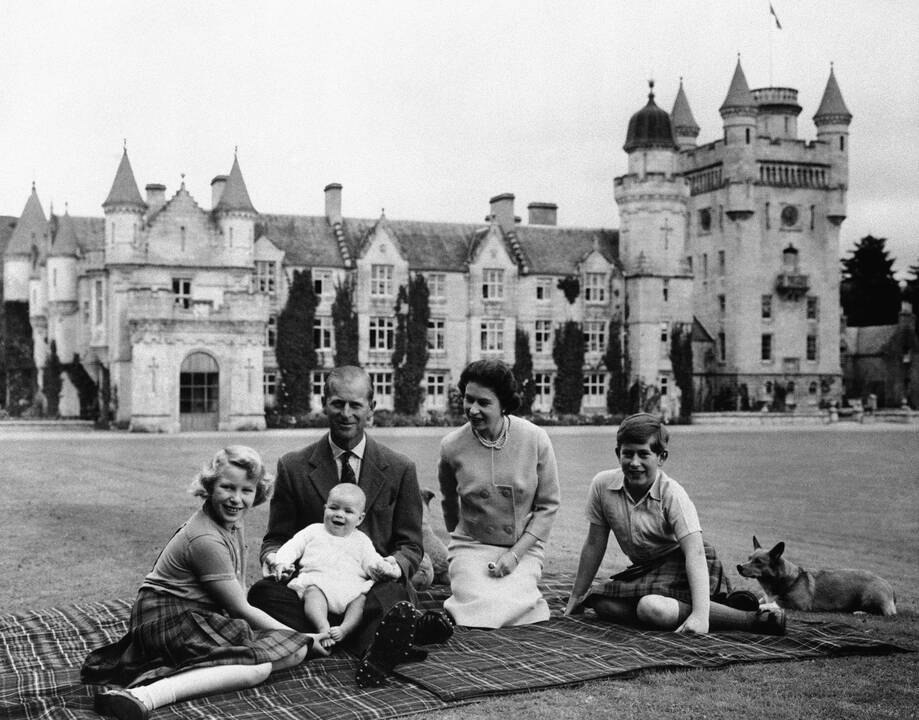 Mirė karalienės Elizabeth II sutuoktinis princas Philipas