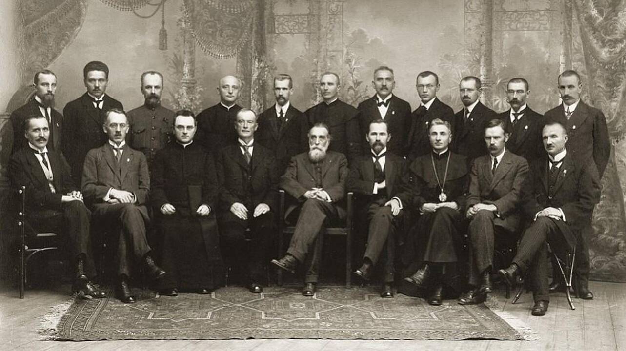 „Amerikos balso“ archyvai: tautos valia negali veikti, bet tebėra gyva
