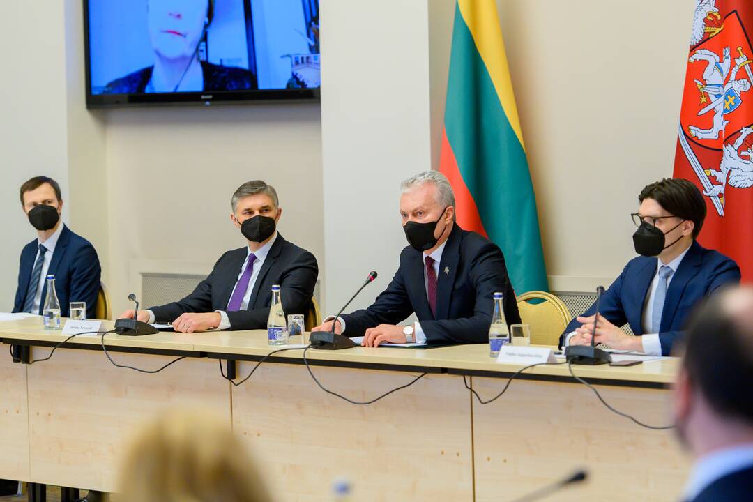 Prezidentas dalyvavo susitikime dėl infliacijos pasekmių švelninimo