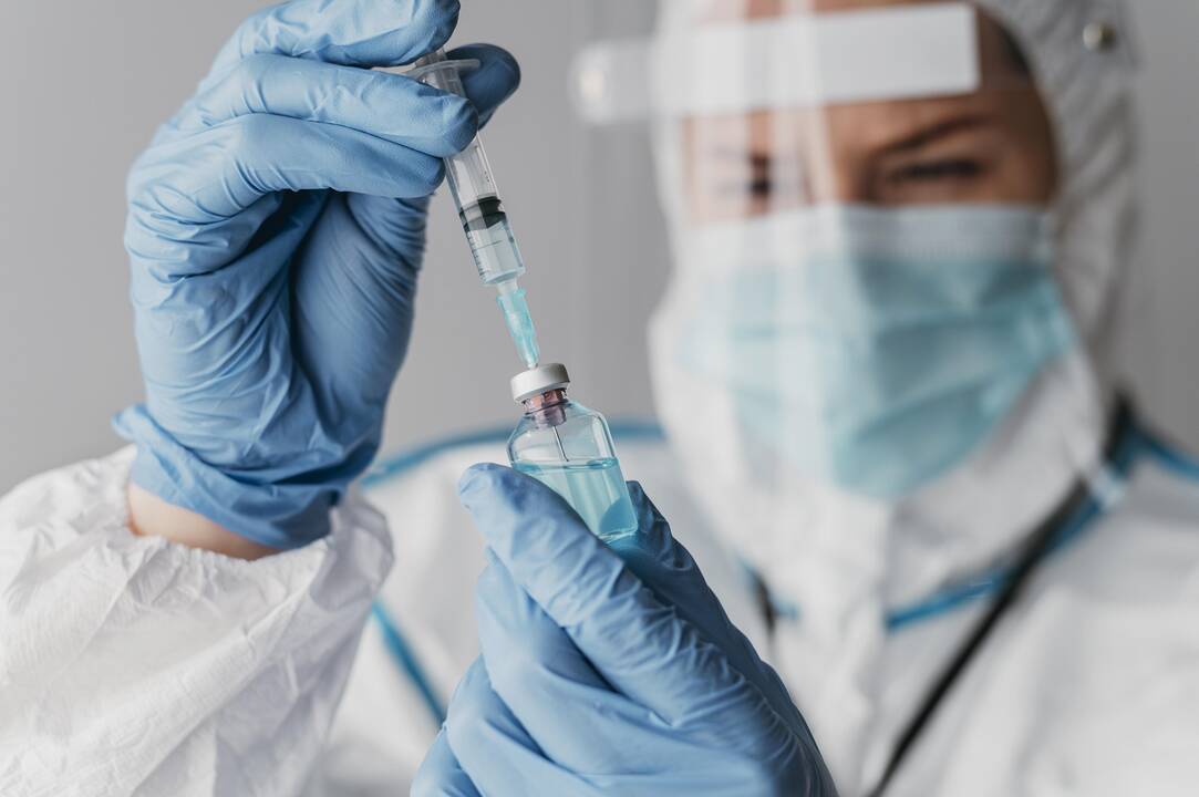 Europos Parlamentas birželį gali patvirtinti COVID-19 „žaliąjį pasą“
