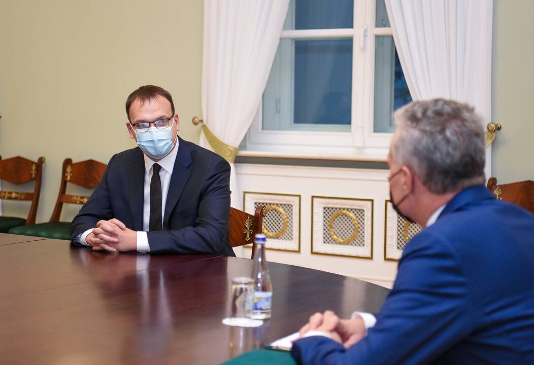 Kasparas Adomaitis ir Gitanas Nausėda