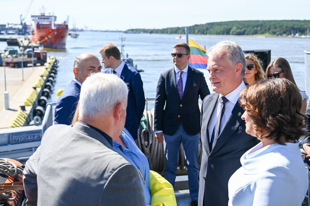 Prezidentas dalyvavo žuvusiųjų jūroje pagerbimo ceremonijoje
