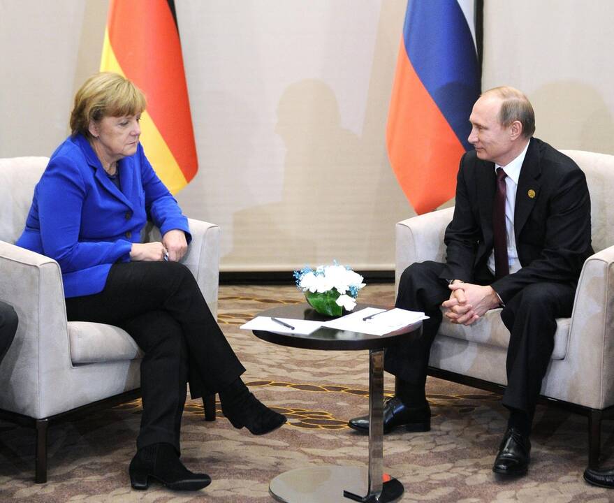 Angela Merkel ir Vladimiras Putinas