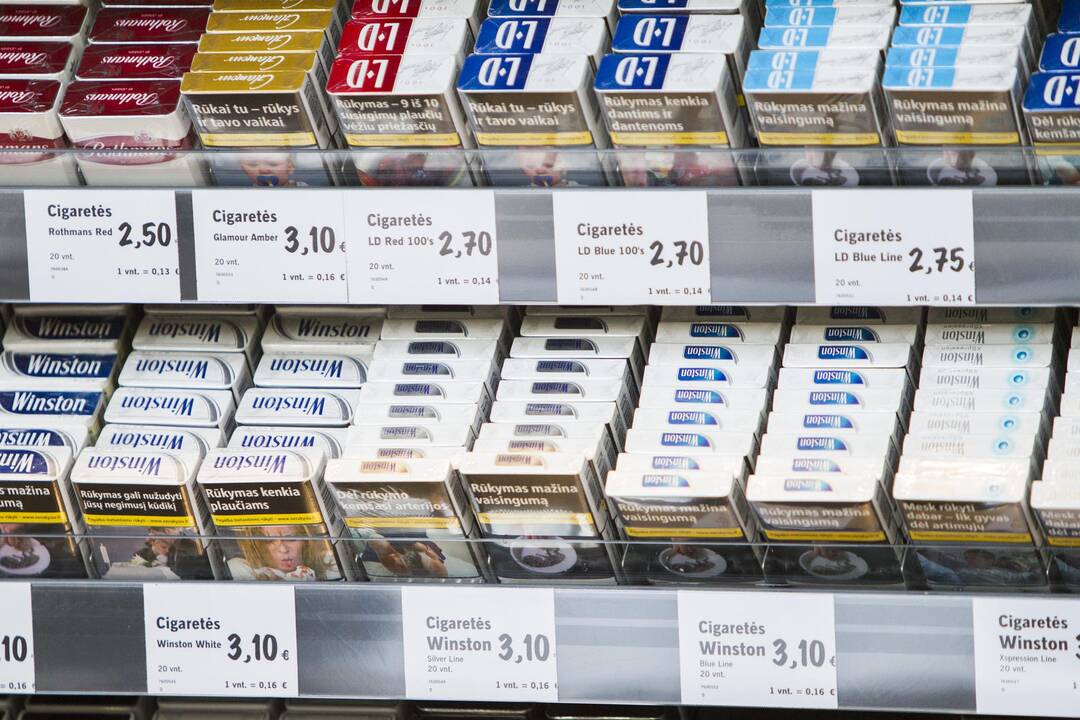 A. Veryga nori suvienodinti cigarečių pakelius