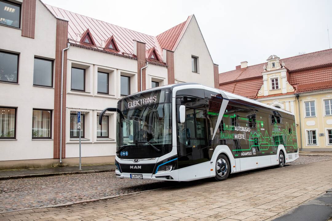 Kauno gatves išbando naujasis elektrinis autobusas