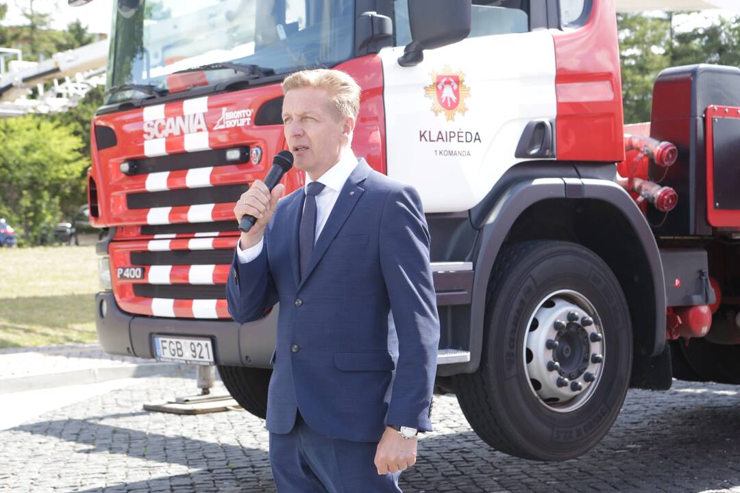Startas: Jūros šventės vėliava – jau pakelta.