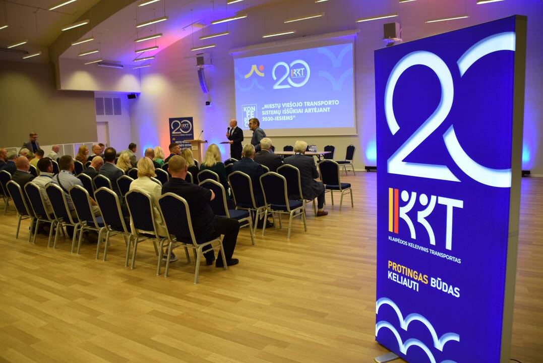 Konferencija: profesionalai iš visos Lietuvos susirinko aptarti viešojo transporto aktualijų.