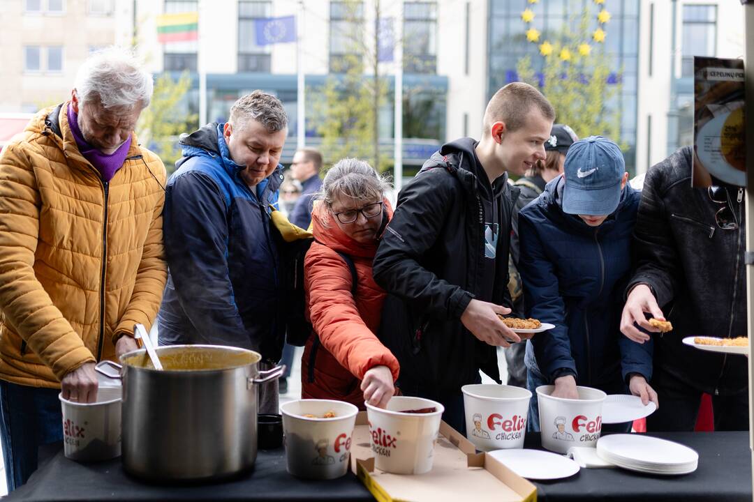 Maitinimo sektoriaus darbuotojų protestas Vilniuje