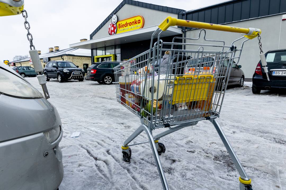 Lietuviai apsipirkinėja Lenkijoje