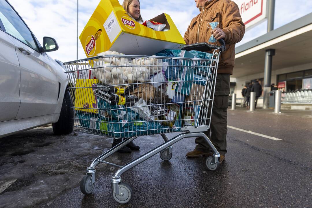 Lietuviai apsipirkinėja Lenkijoje