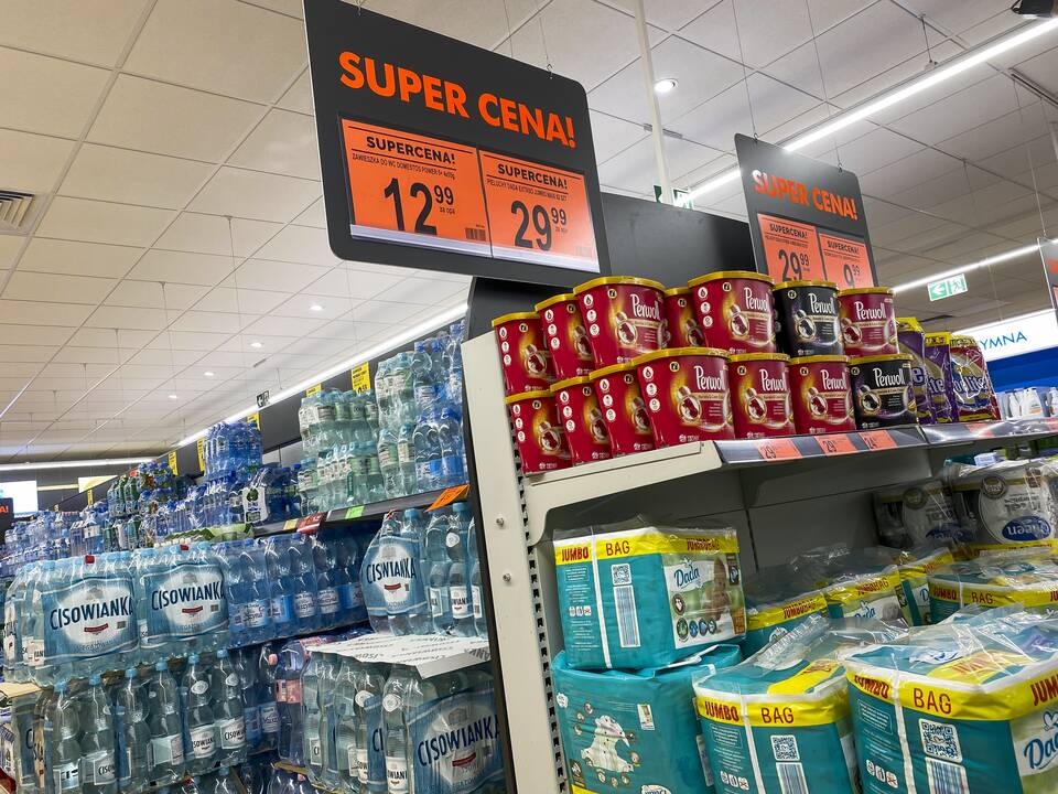 Lietuviai apsipirkinėja Lenkijoje