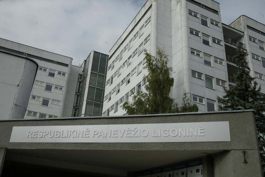 Pasvalio rajone žuvo automobilio partrenktas vyras