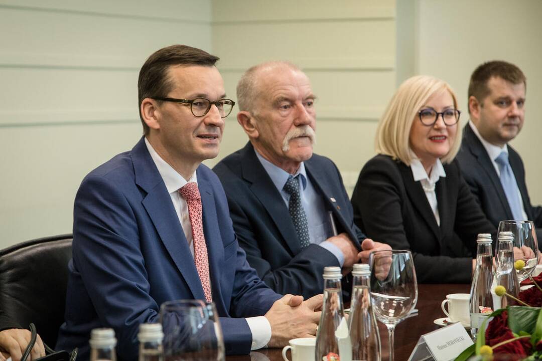 S. Skvernelio susitikimas su Lenkijos premjeru