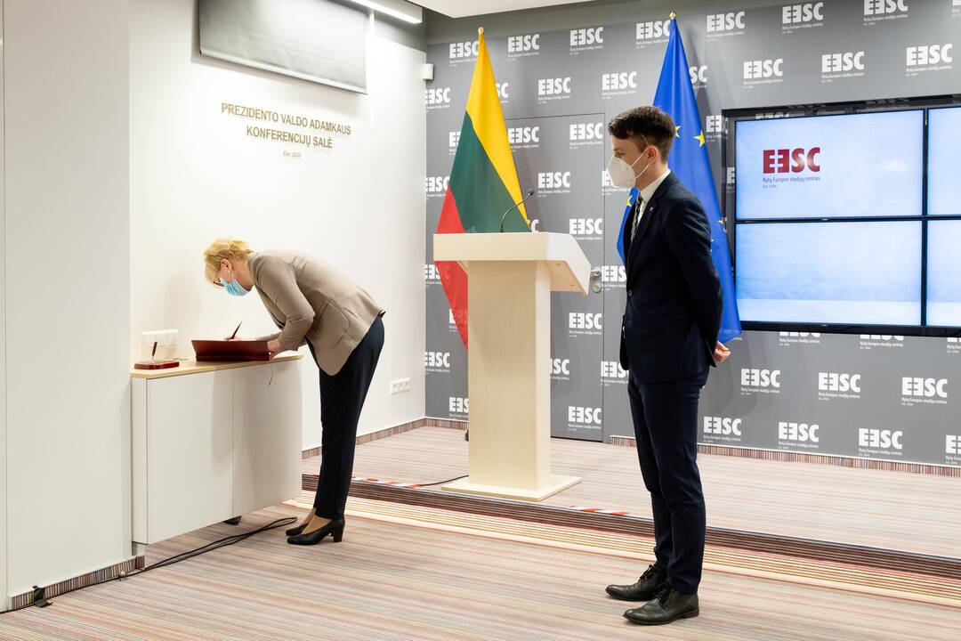 Prezidento Valdo Adamkaus vardo salės atidarymas Rytų Europos studijų centre