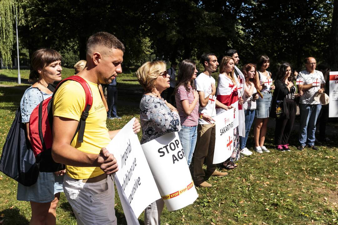 B. Nemcovo skvere paminėtos karo Gruzijoje metinės