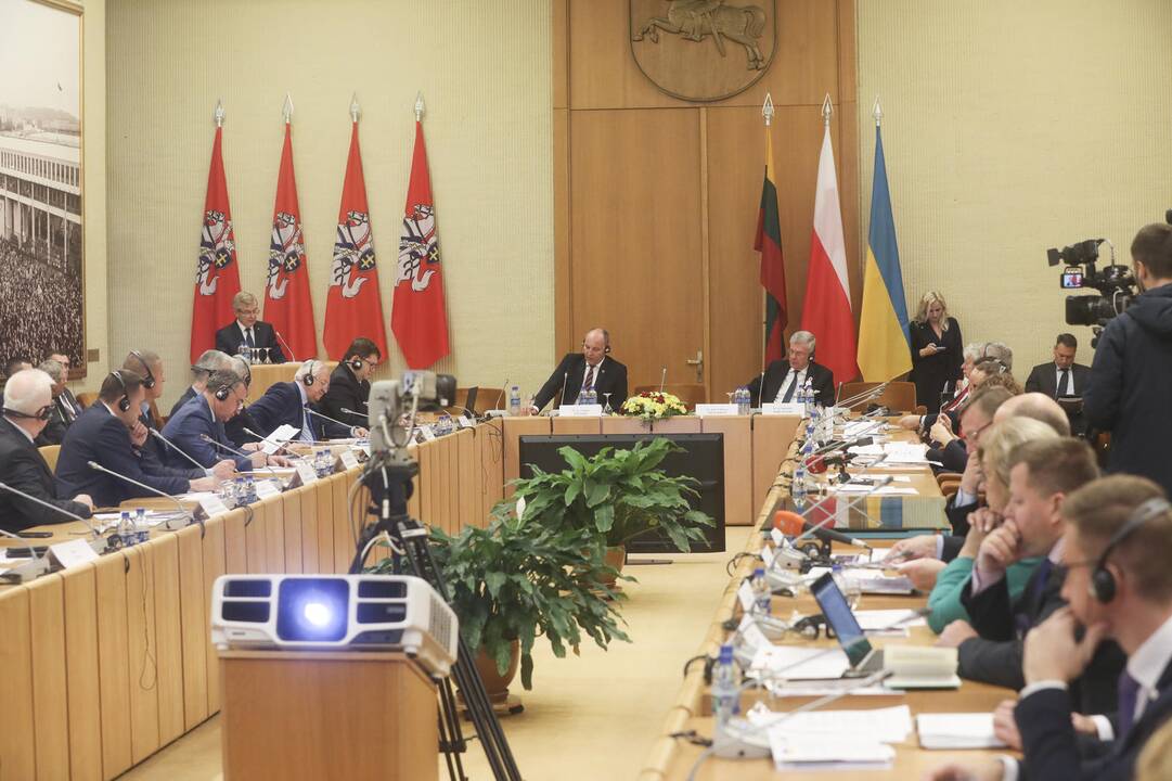Prasidėjo Lietuvos, Lenkijos ir Ukrainos Parlamentinė Asamblėja