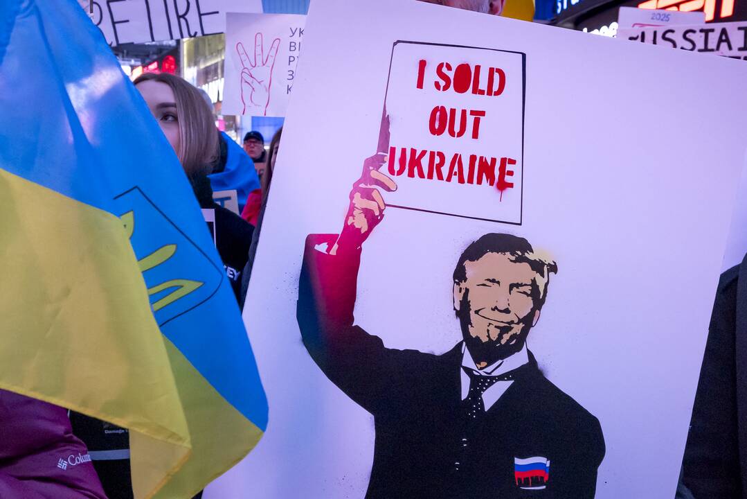 Trumpo pasikeitusi nuomonė Ukrainos atžvilgiu stiprina dezinformacijos kampanijas