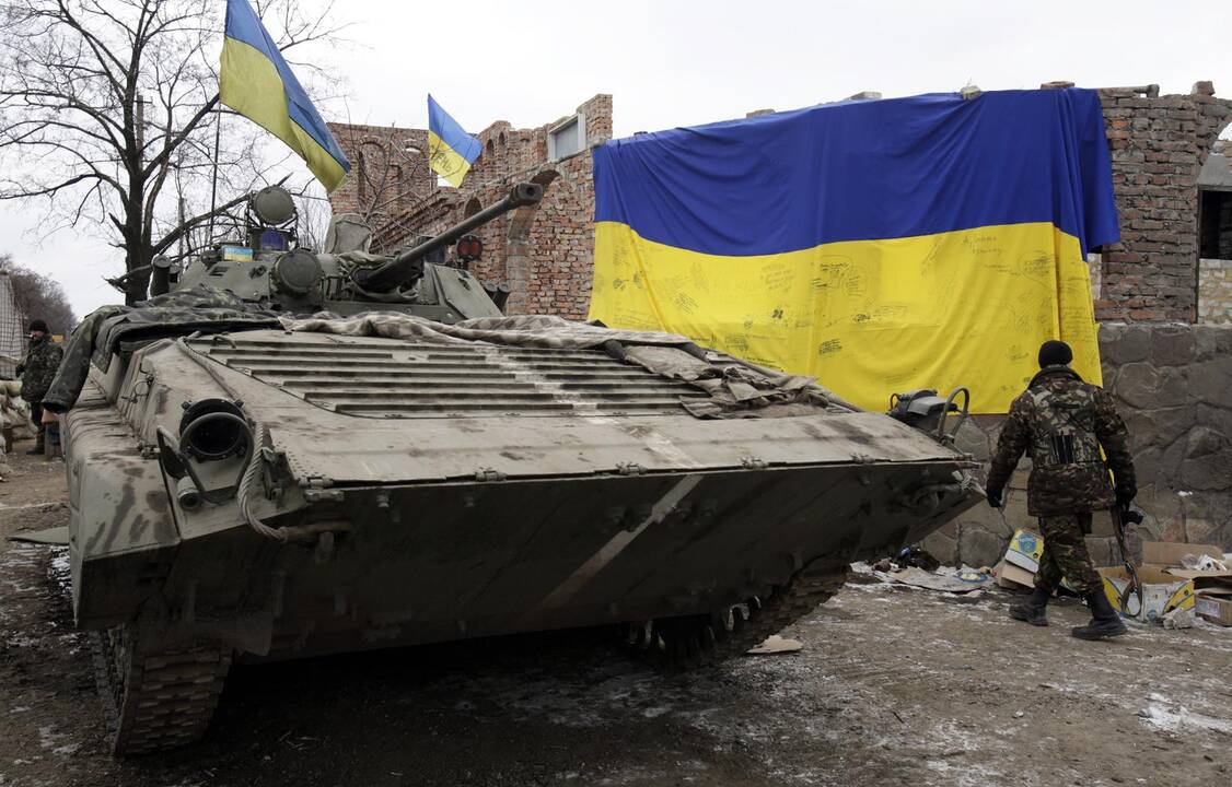 Rytų Ukrainoje nesiliauja kovos: žuvo ukrainiečių karys
