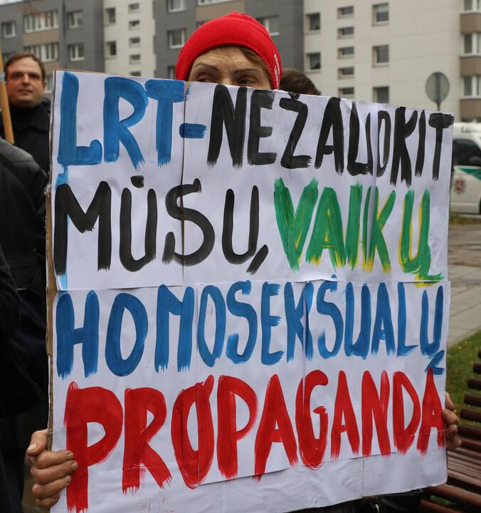 Prie LRT susirinko mitinguotojai