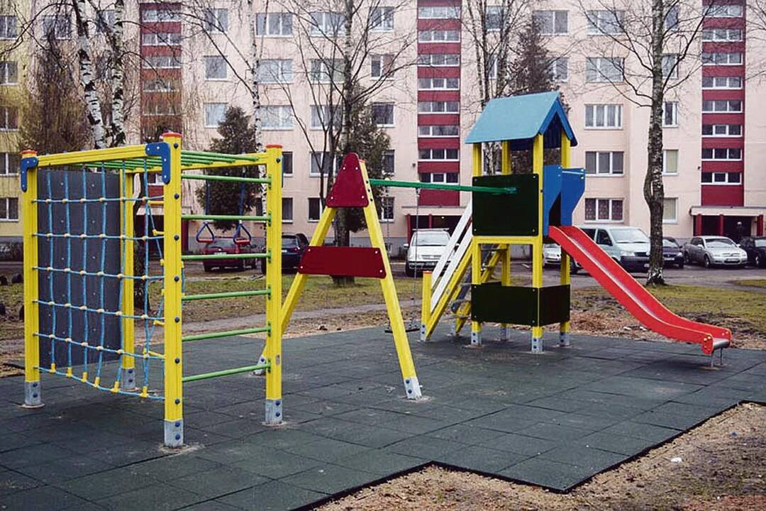 Kam priklauso žaidimų aikštelė daugiabučio kieme?  
