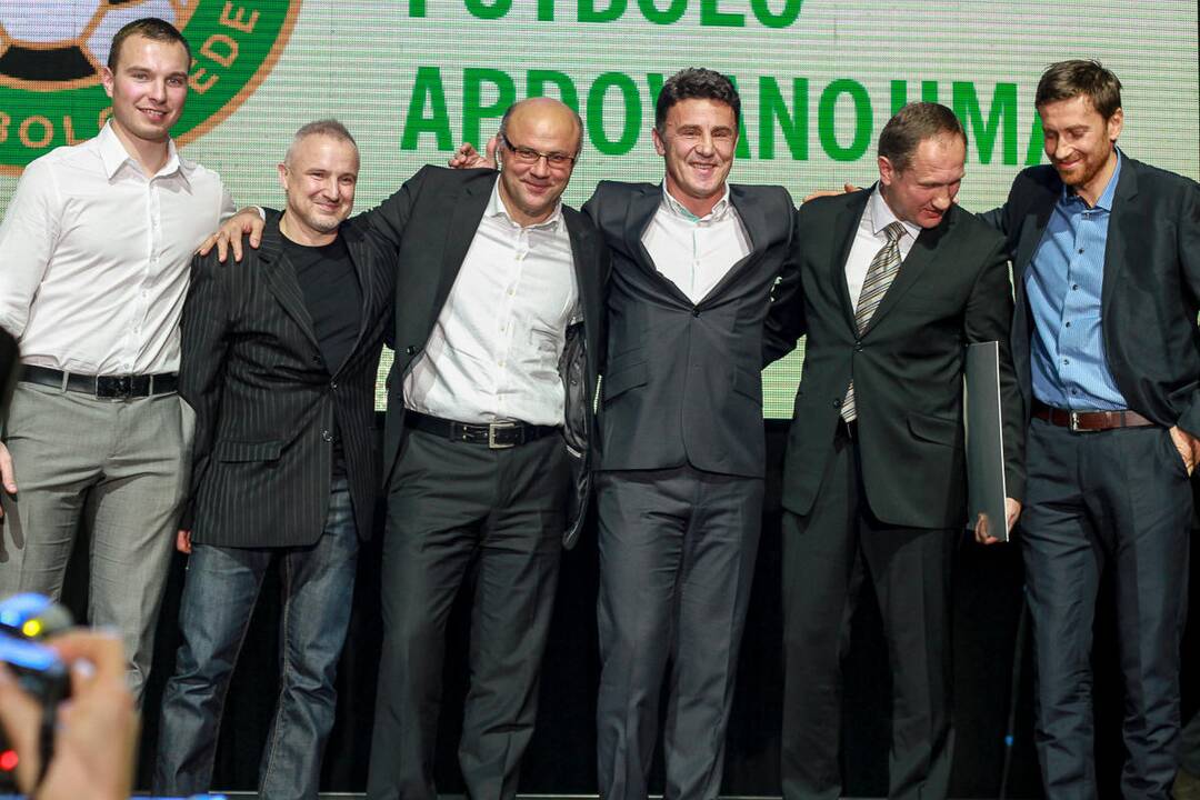 Išdalinti 2014 metų futbolo sezono apdovanojimai