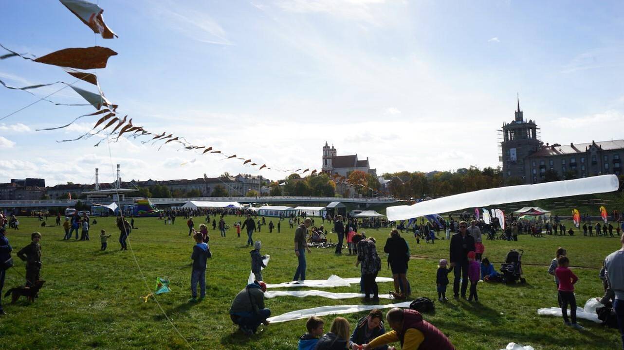Projektas "Vilniaus dangaus vėliavos"