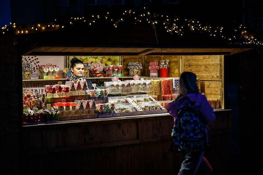Marijampolėje sušvito Kalėdų eglė