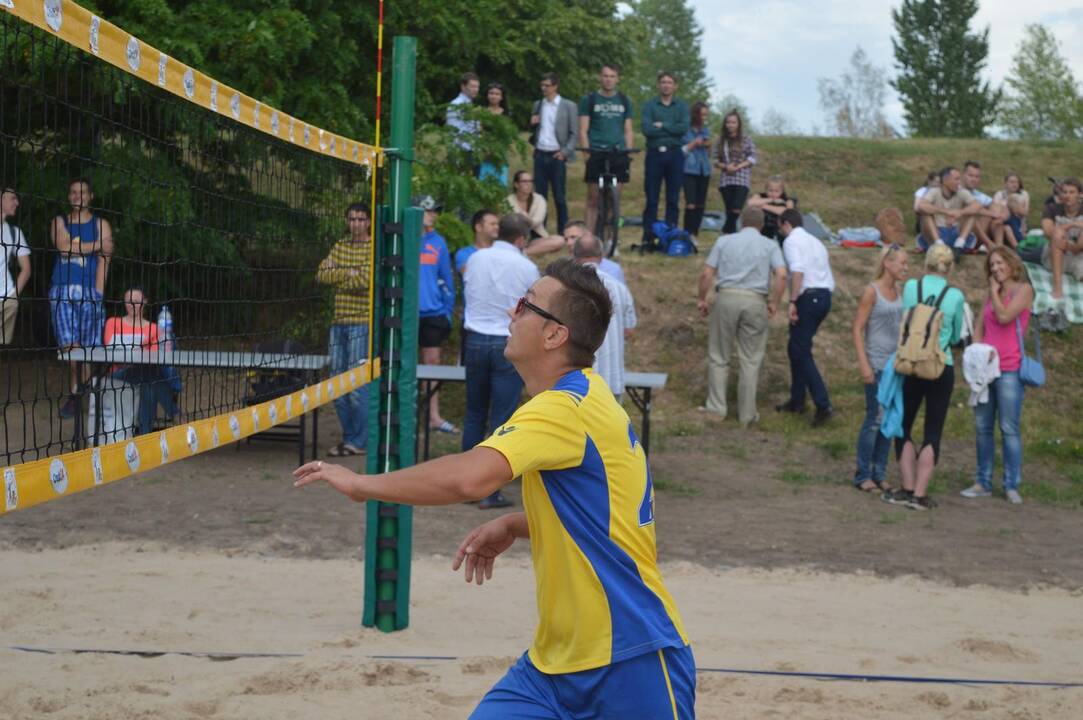 Tinklinio mėgėjai sportuoti galės Nemuno saloje