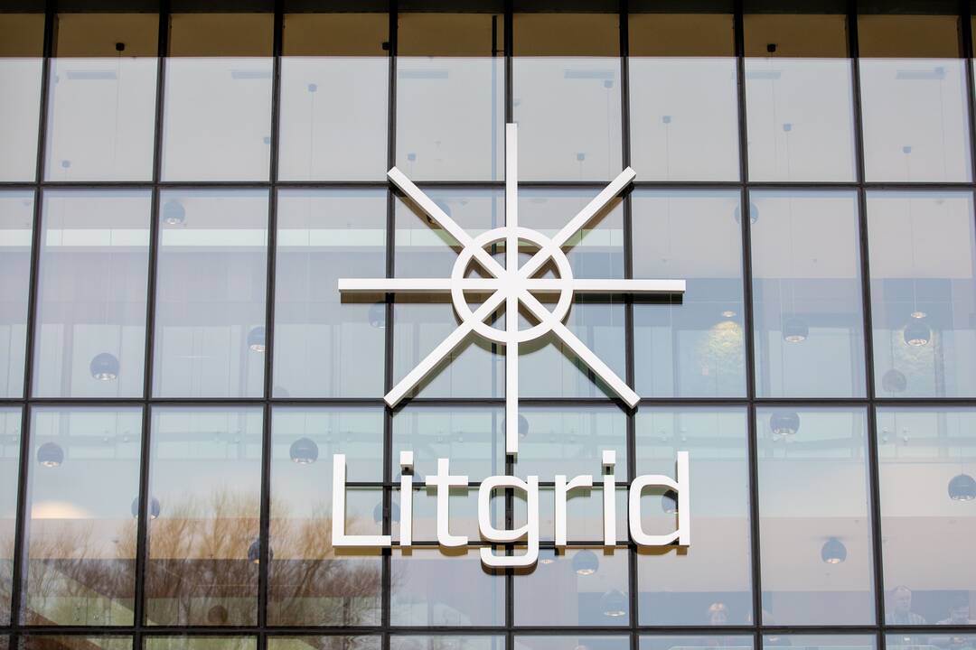 „Litgrid“ užbaigė elektros linijos Darbėnai–Bitėnai statybos darbus