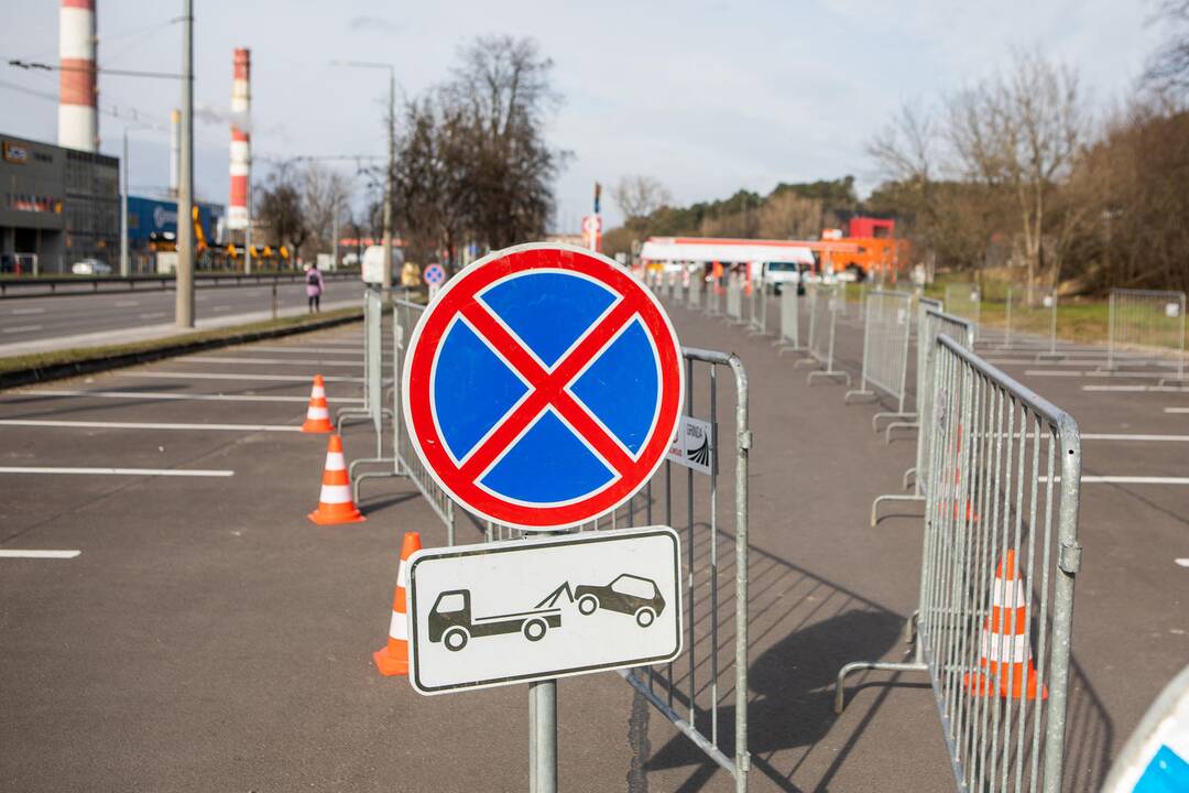 Vilniuje atidarytas pirmasis koronaviruso mobilus punktas